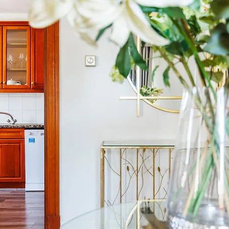 Carlton Court - Mayfair-3